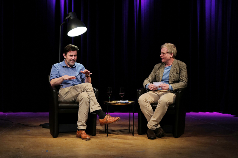 Peter Stamm und Stephan Militz im Bühnengespräch bei Kultur WorX